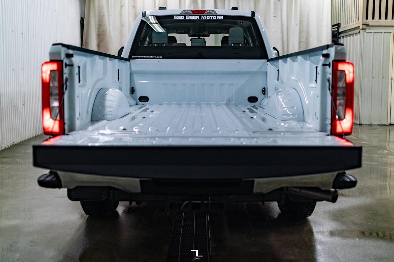 2024 Ford F-250 4x4 Crew Cab XL FX4 Longbox BCam Red Deer AB