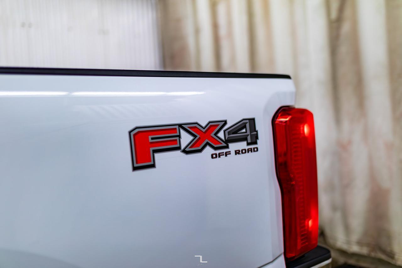 2024 Ford F-250 4x4 Crew Cab XL FX4 Longbox BCam Red Deer AB
