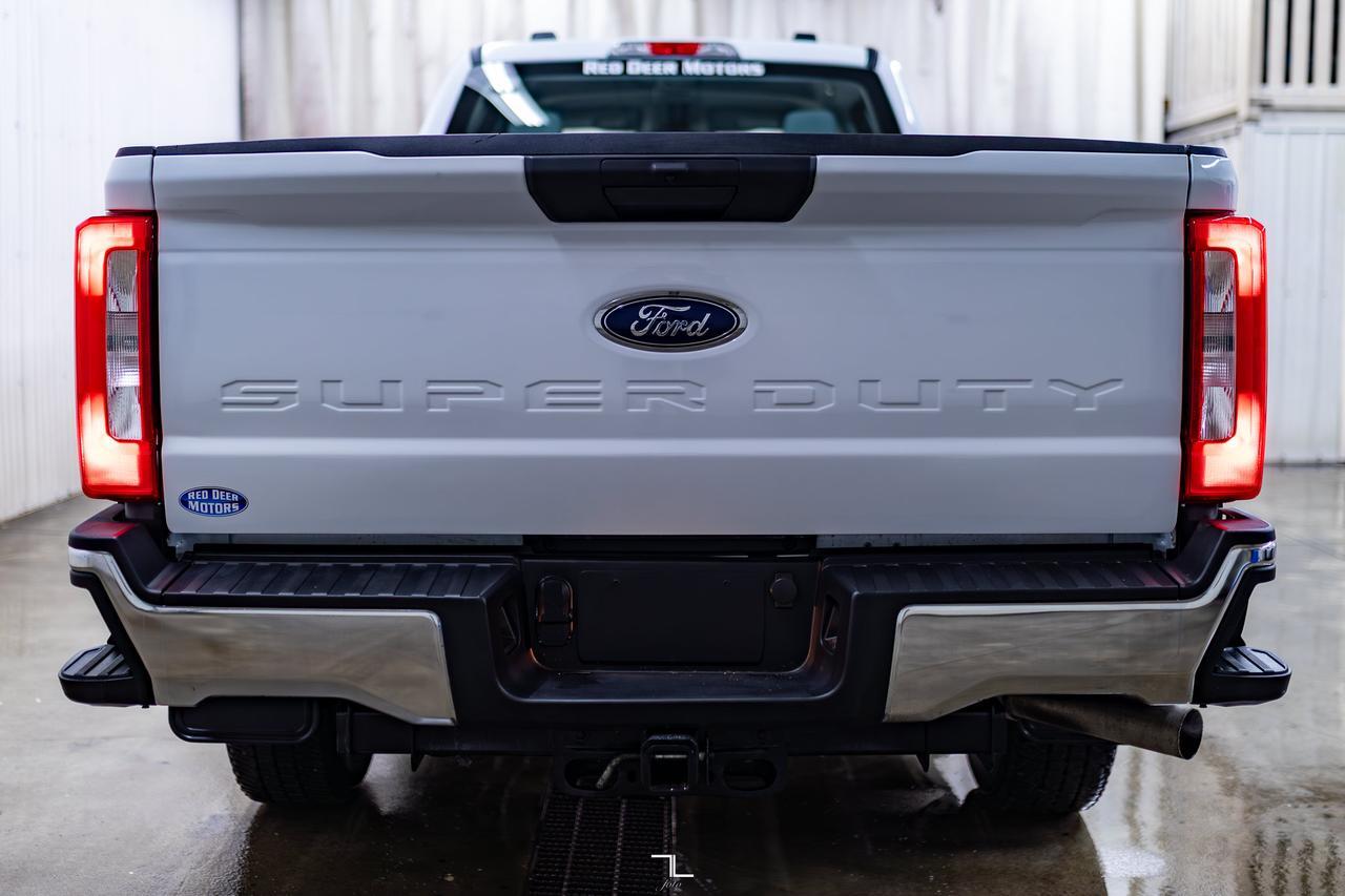 2024 Ford F-250 4x4 Crew Cab XL FX4 Longbox BCam Red Deer AB