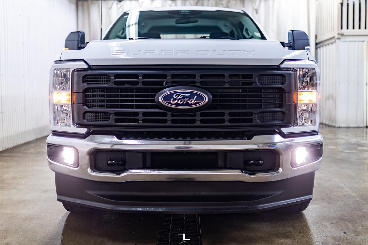 2024 Ford F-250 4x4 Crew Cab XL FX4 Longbox BCam Red Deer AB