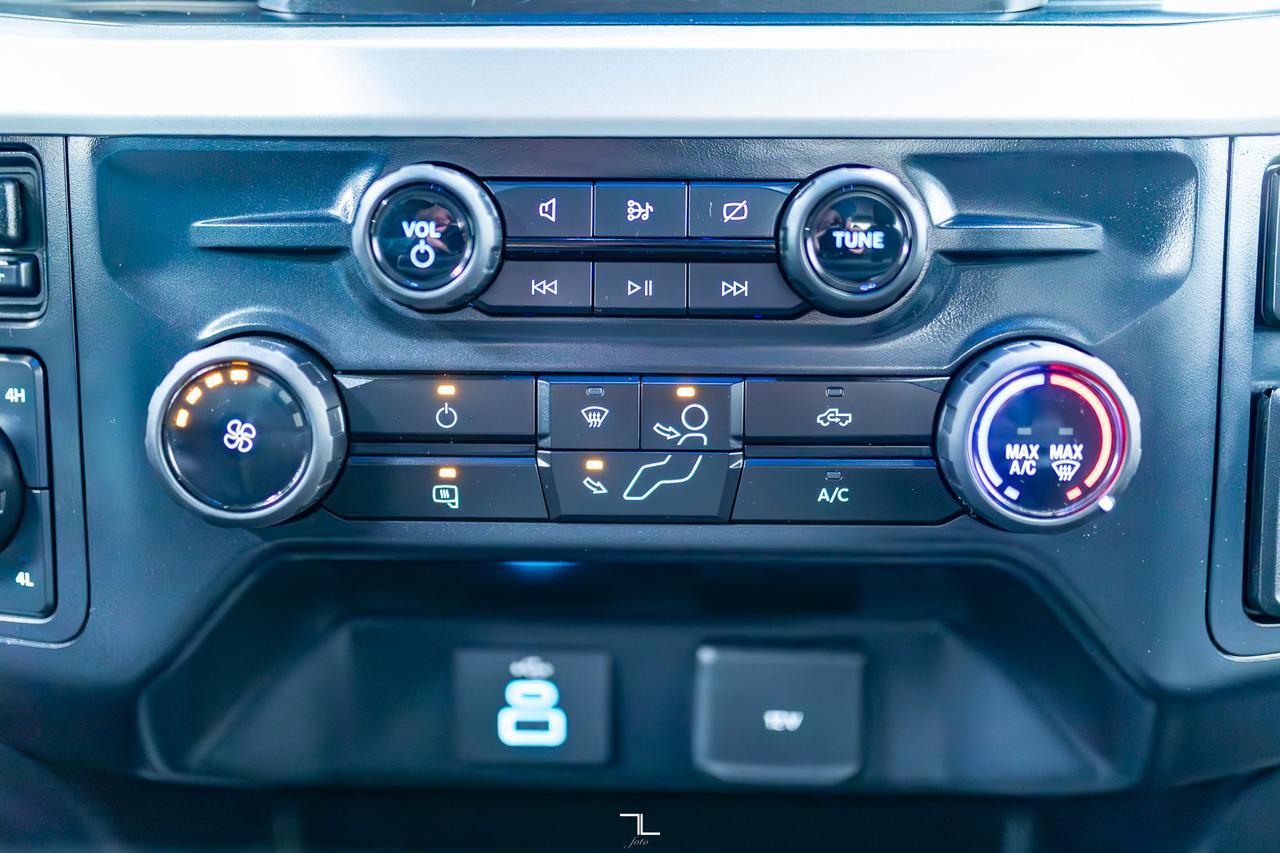 2024 Ford F-250 4x4 Crew Cab XL FX4 Longbox BCam Red Deer AB