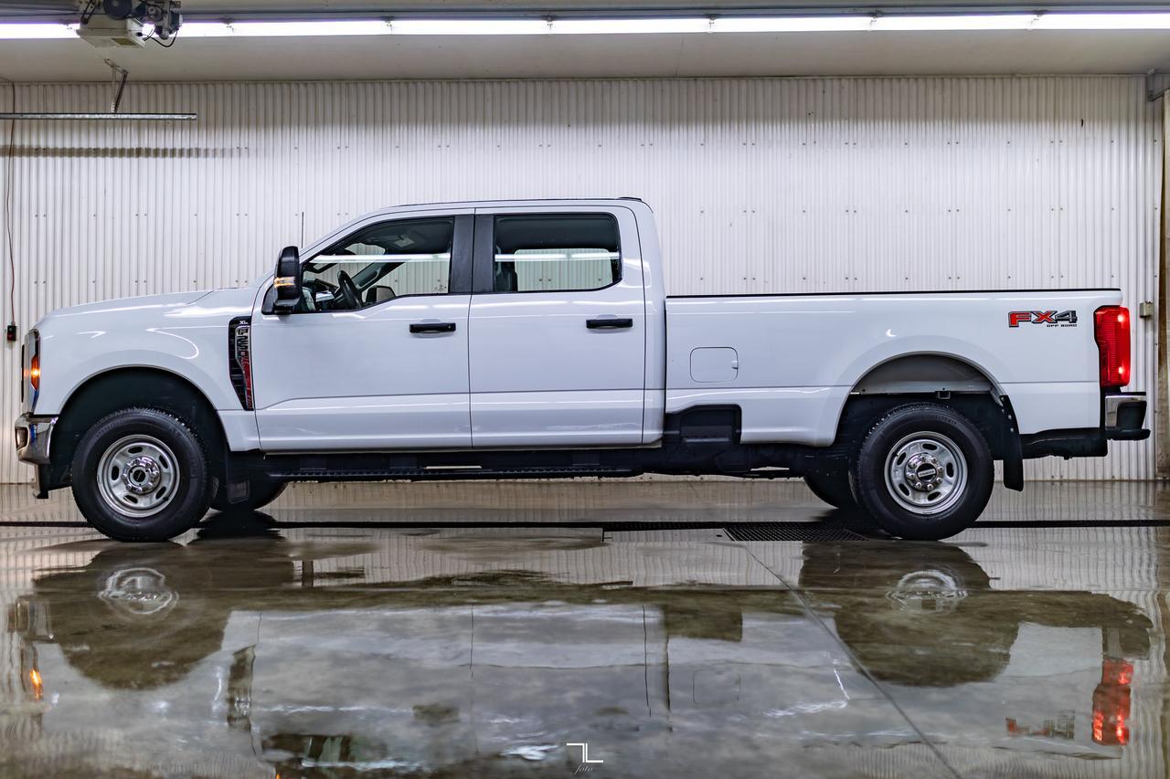 2024 Ford F-250 4x4 Crew Cab XL FX4 Longbox BCam Red Deer AB