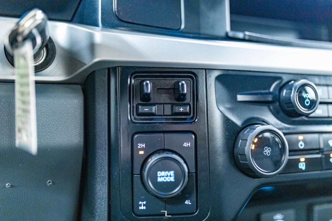 2024 Ford F-250 4x4 Crew Cab XL FX4 Longbox BCam Red Deer AB