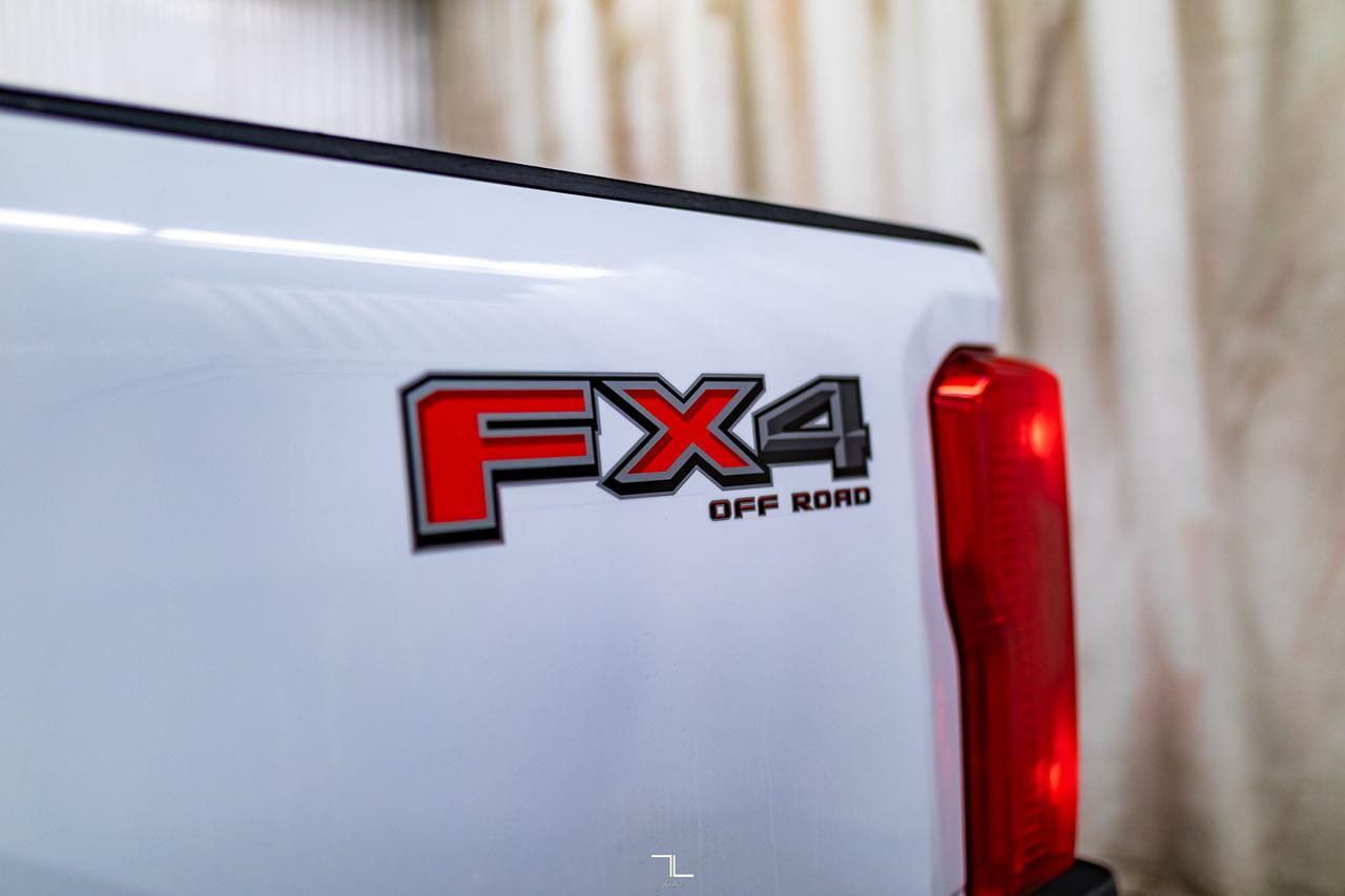 2024 Ford F-250 4x4 Crew Cab XL FX4 Longbox BCam Red Deer AB