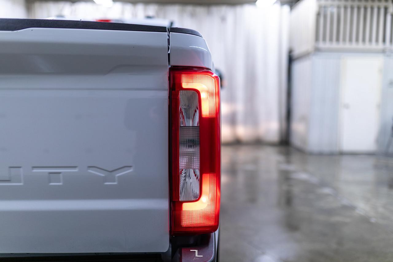 2024 Ford F-250 4x4 Crew Cab XL FX4 Longbox BCam Red Deer AB