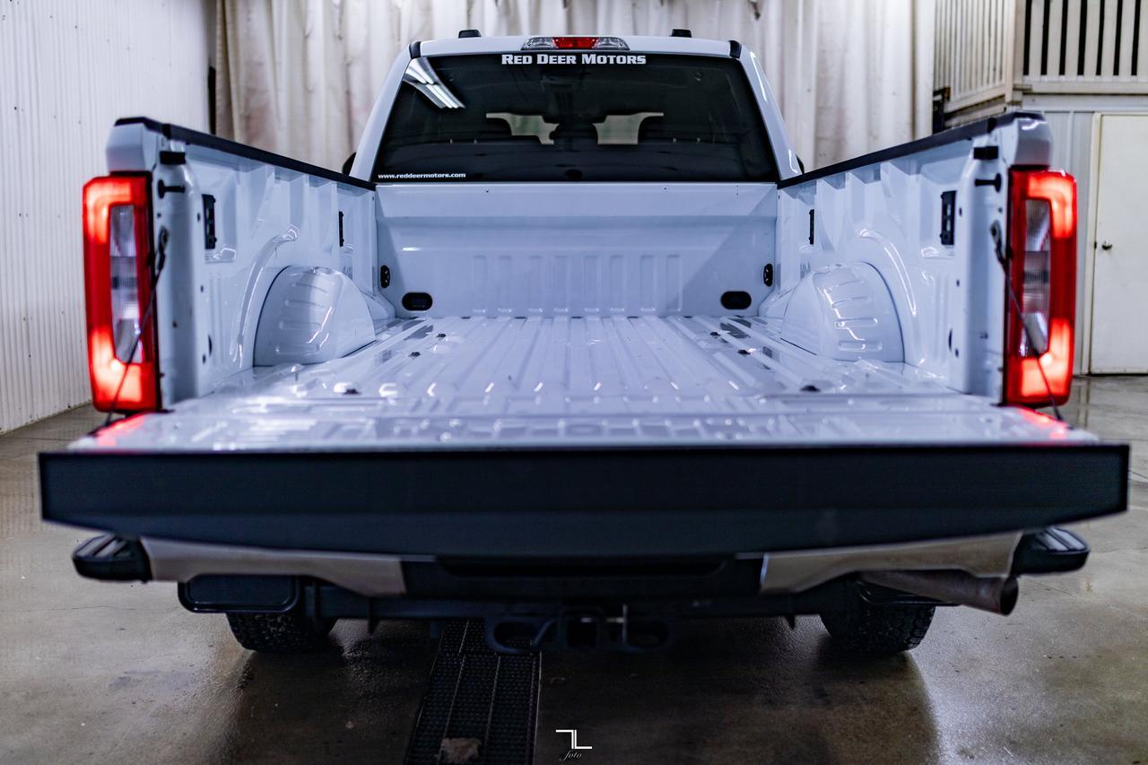 2024 Ford F-250 4x4 Crew Cab XL FX4 Longbox BCam Red Deer AB