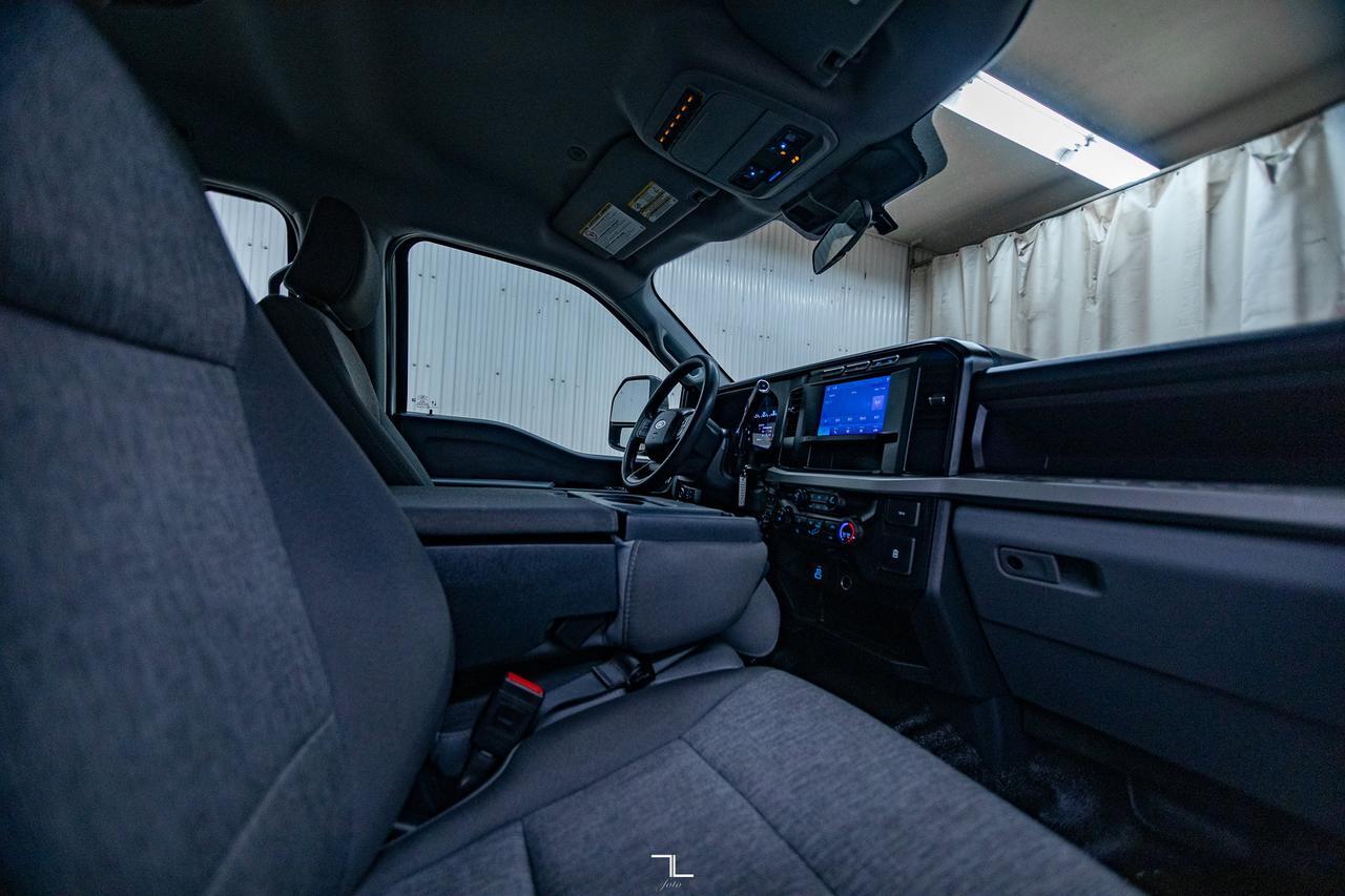 2024 Ford F-250 4x4 Crew Cab XL FX4 Longbox BCam Red Deer AB