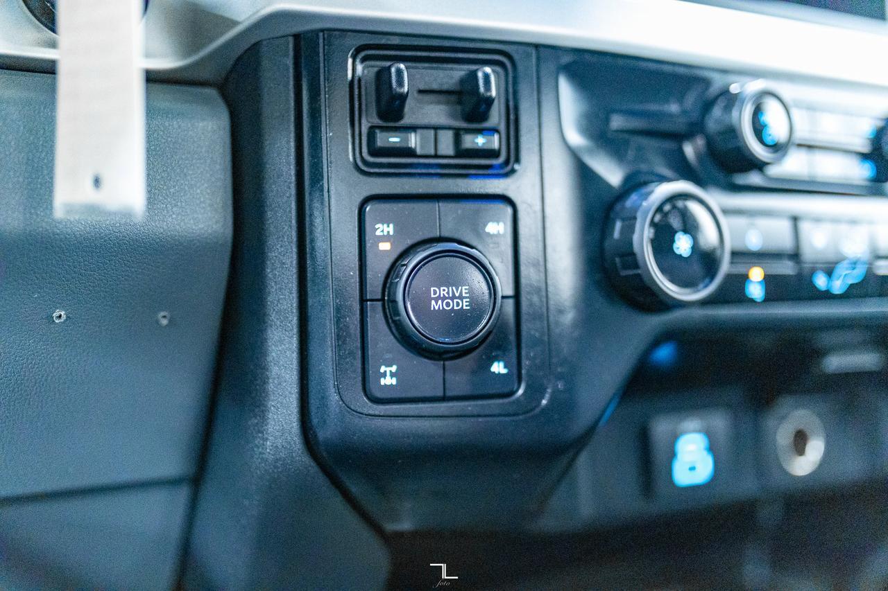 2024 Ford F-250 4x4 Crew Cab XL FX4 Longbox BCam Red Deer AB