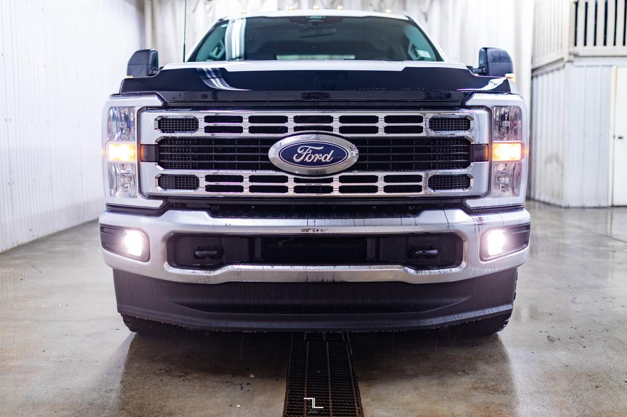 2024 Ford F-250 4x4 Crew Cab XLT FX4 PSeat BCam Red Deer AB