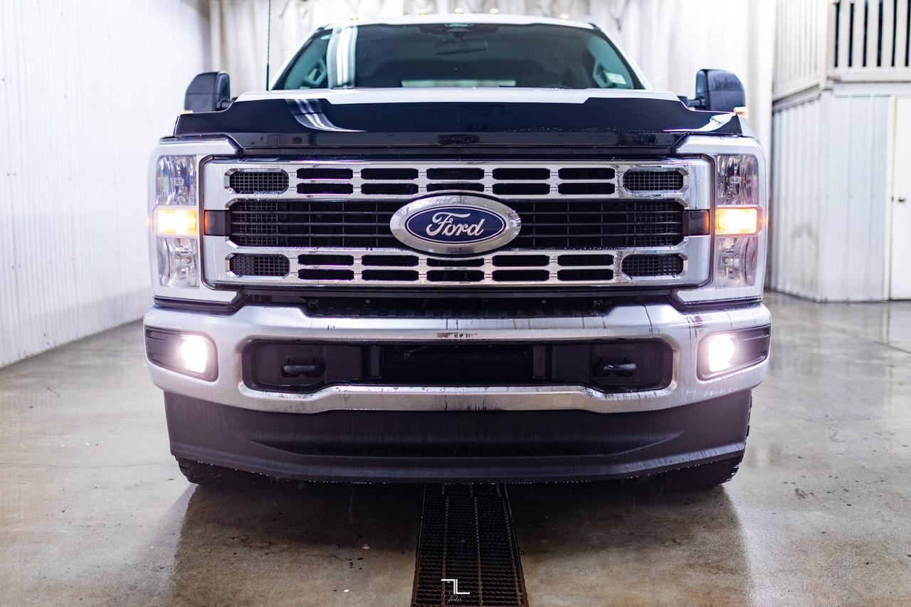 2024 Ford F-250 4x4 Crew Cab XLT FX4 PSeat BCam Red Deer AB