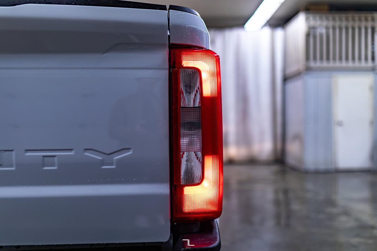 2024 Ford F-250 4x4 Crew Cab XLT FX4 PSeat BCam Red Deer AB