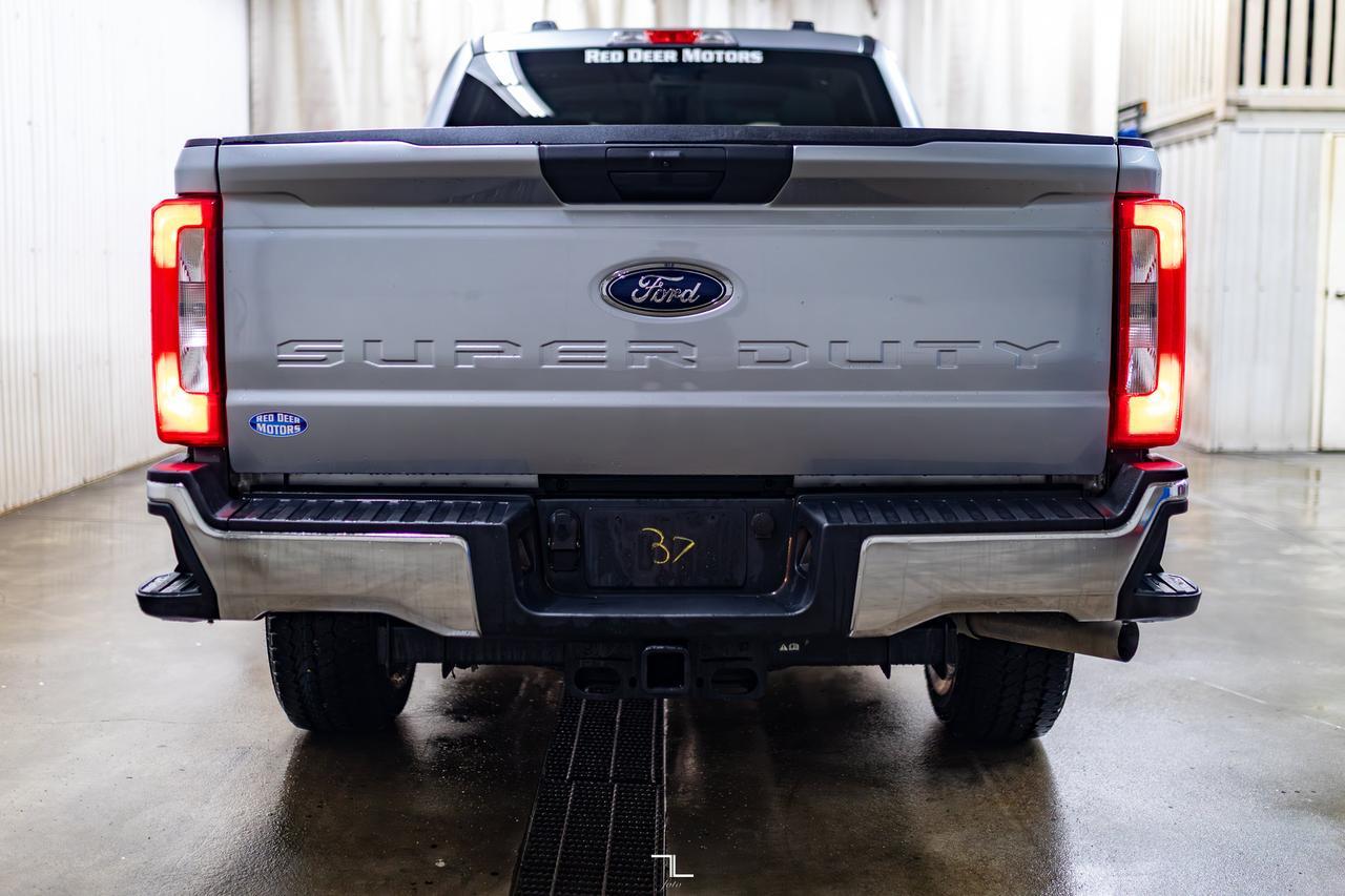 2024 Ford F-250 4x4 Crew Cab XLT FX4 PSeat BCam Red Deer AB