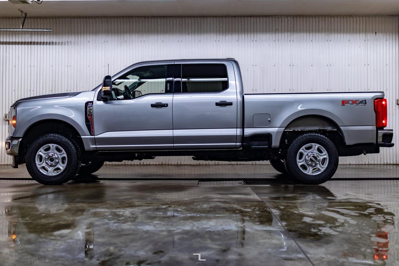 2024 Ford F-250 4x4 Crew Cab XLT FX4 PSeat BCam Red Deer AB