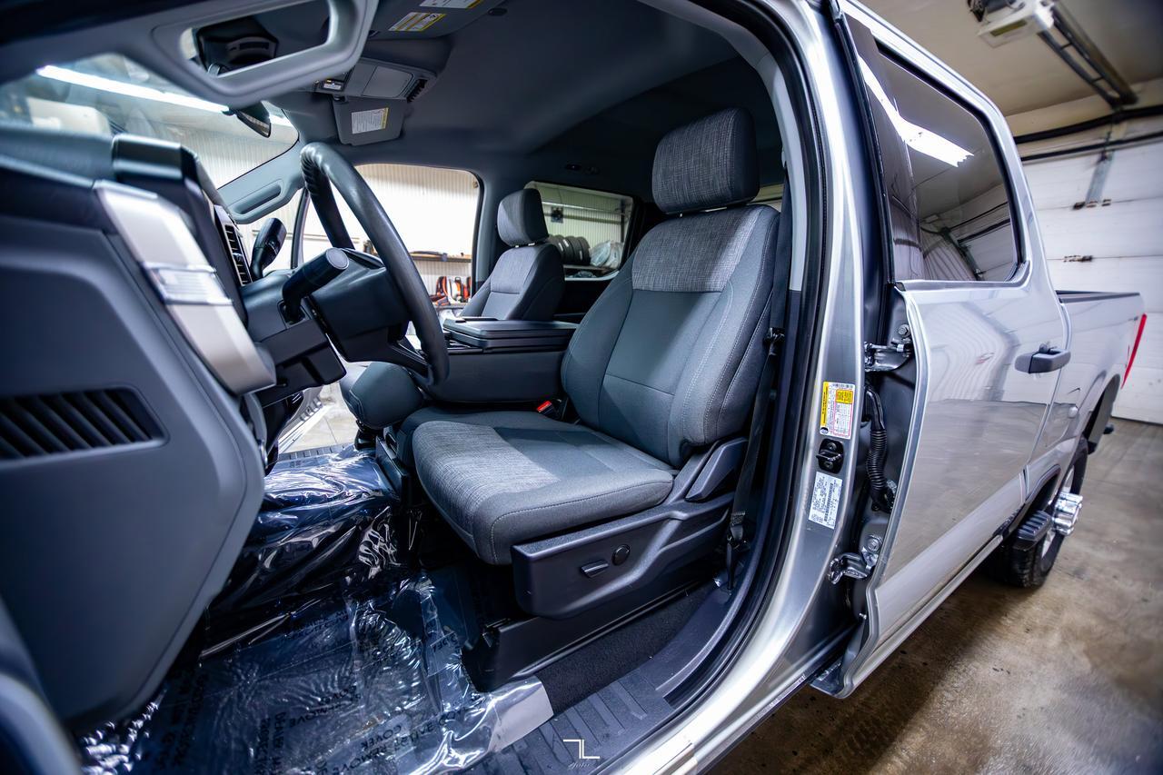 2024 Ford F-250 4x4 Crew Cab XLT FX4 PSeat BCam Red Deer AB