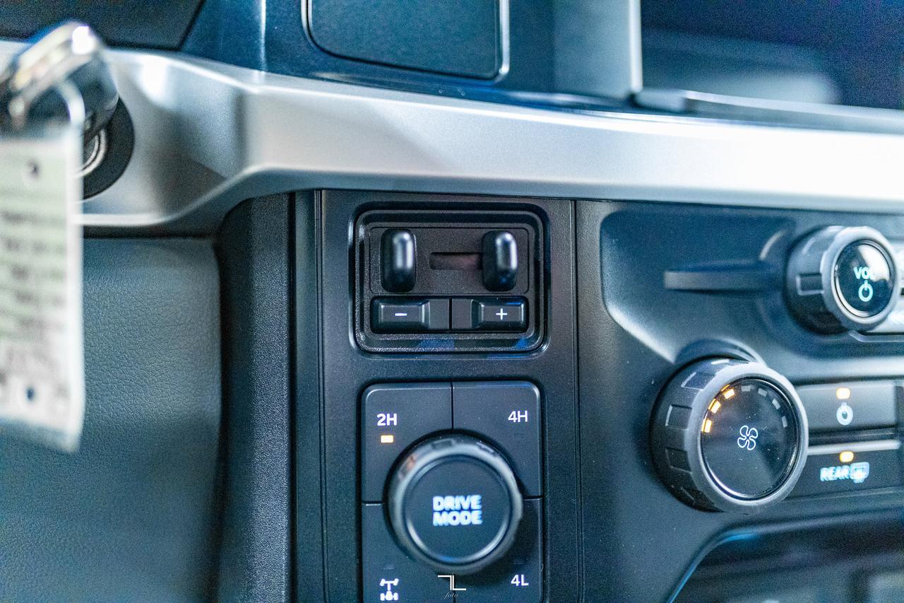 2024 Ford F-250 4x4 Crew Cab XLT FX4 PSeat BCam Red Deer AB