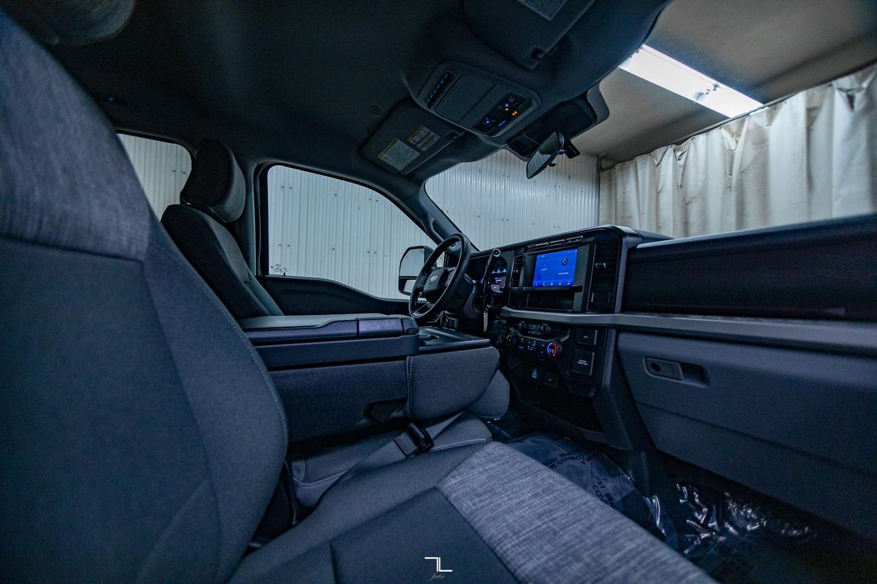 2024 Ford F-250 4x4 Crew Cab XLT FX4 PSeat BCam Red Deer AB