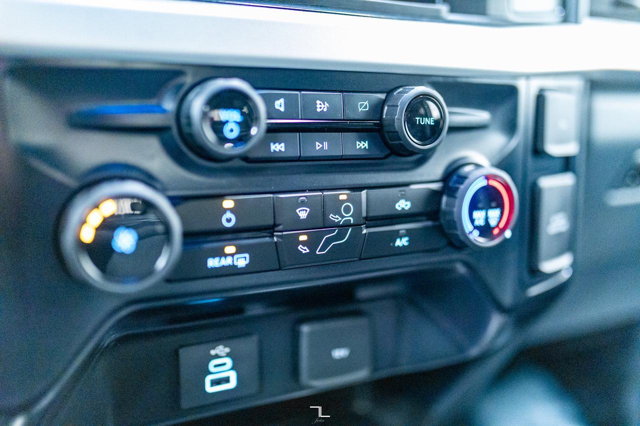 2024 Ford F-250 4x4 Crew Cab XLT FX4 PSeat BCam Red Deer AB