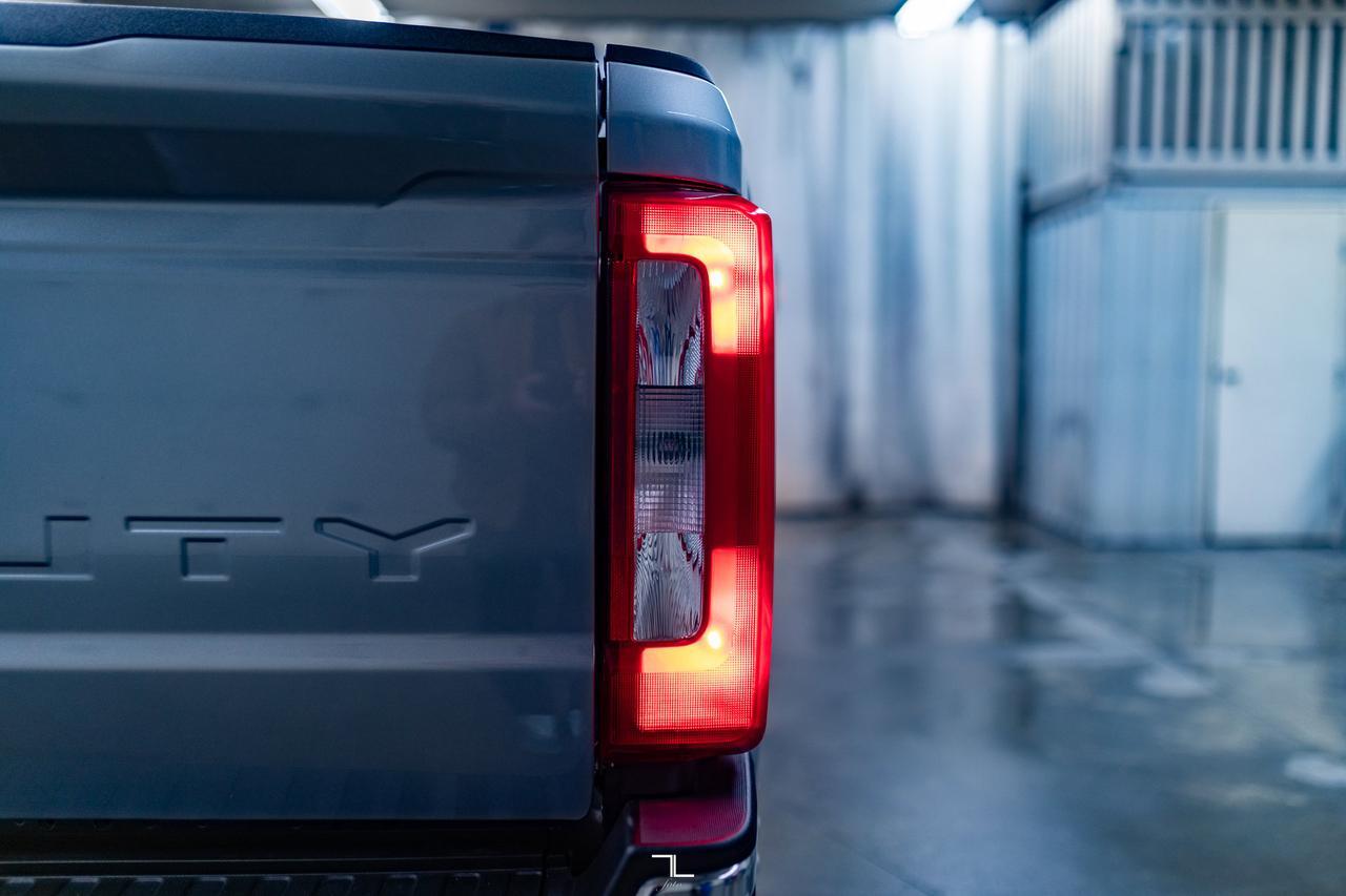 2024 Ford F-250 4x4 Crew Cab XLT FX4 PSeat BCam Red Deer AB