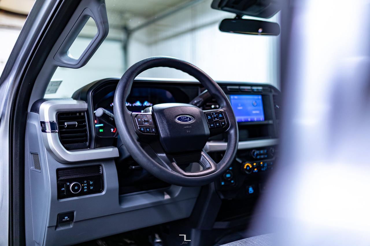 2024 Ford F-250 4x4 Crew Cab XLT FX4 PSeat BCam Red Deer AB