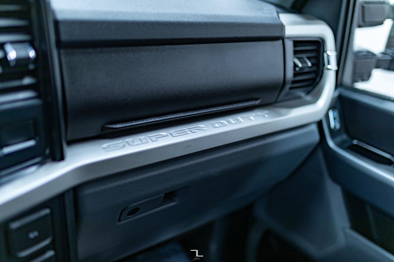 2024 Ford F-250 4x4 Crew Cab XLT FX4 PSeat BCam Red Deer AB