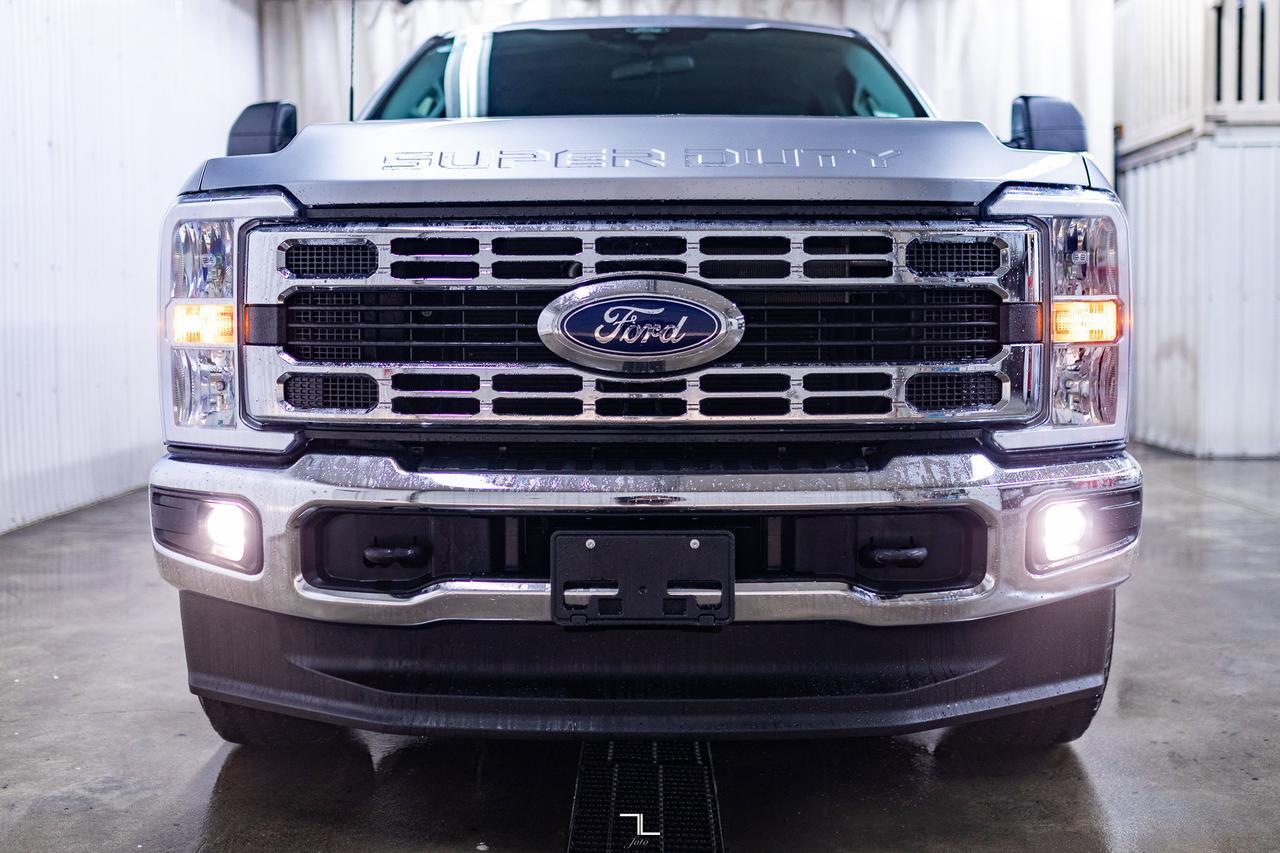 2024 Ford F-250 4x4 Crew Cab XLT FX4 PSeat BCam Red Deer AB