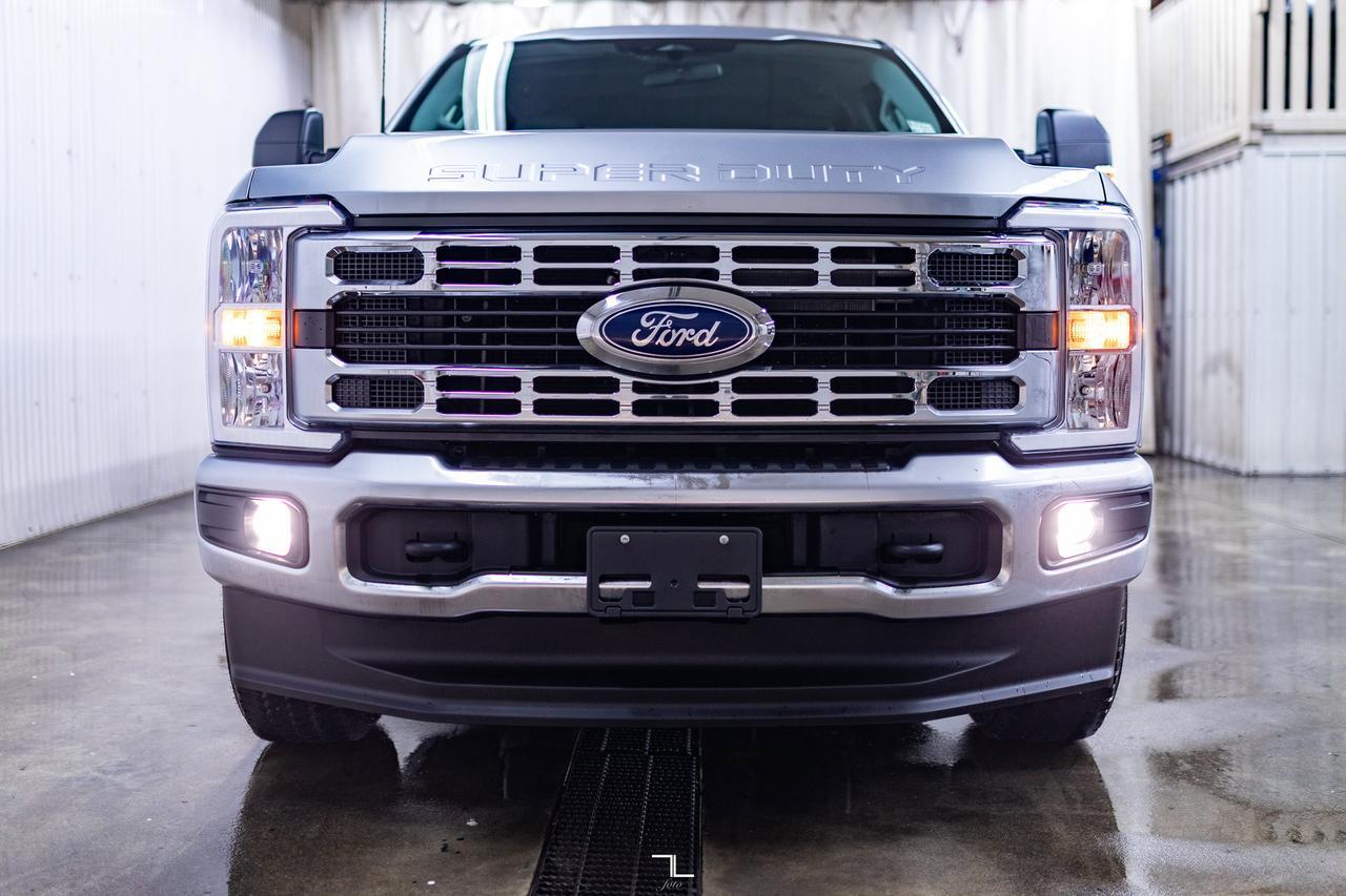 2024 Ford F-250 4x4 Crew Cab XLT FX4 PSeat BCam Red Deer AB