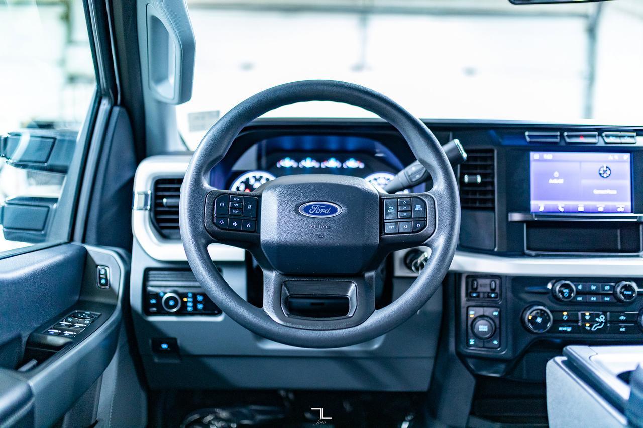 2024 Ford F-250 4x4 Crew Cab XLT FX4 PSeat BCam Red Deer AB