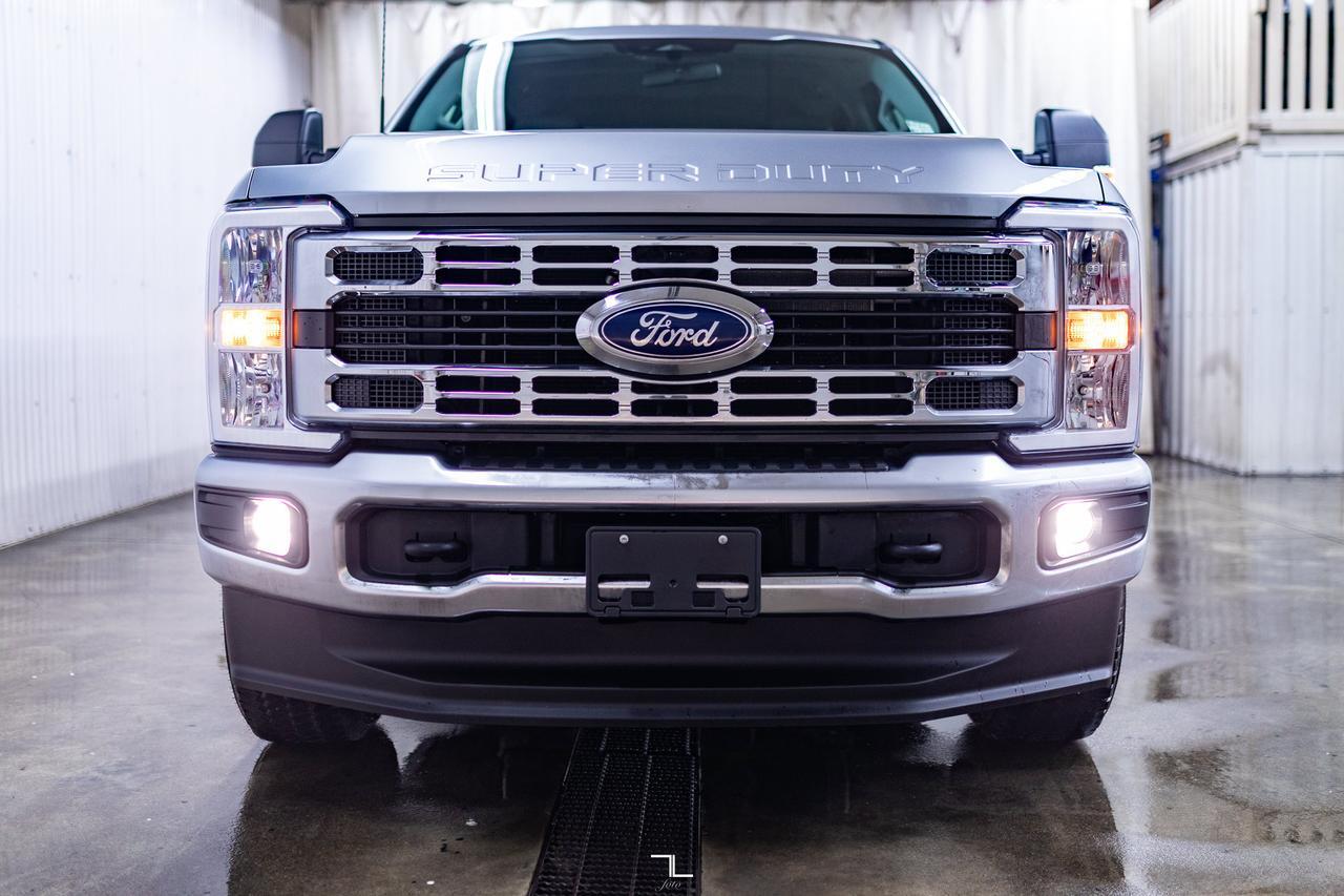 2024 Ford F-250 4x4 Crew Cab XLT FX4 PSeat BCam Red Deer AB