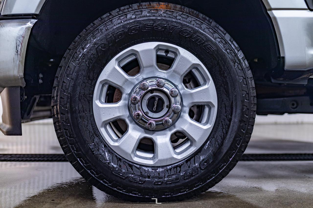 2024 Ford F-250 4x4 Crew Cab XLT FX4 PSeat BCam Red Deer AB