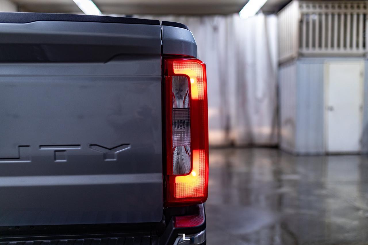 2024 Ford F-250 4x4 Crew Cab XLT FX4 PSeat BCam Red Deer AB