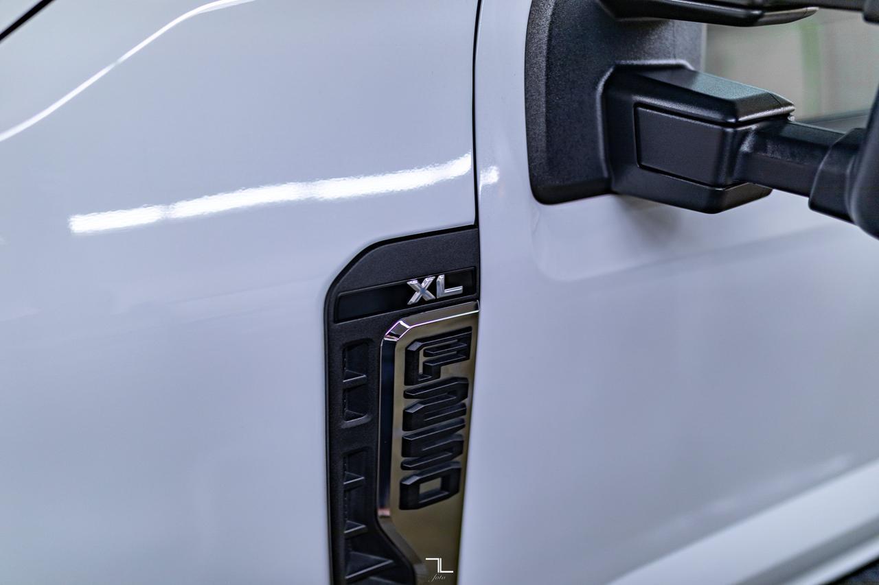 2024 Ford F-250 4x4 Reg Cab XL FX4 Longbox BCam Red Deer AB