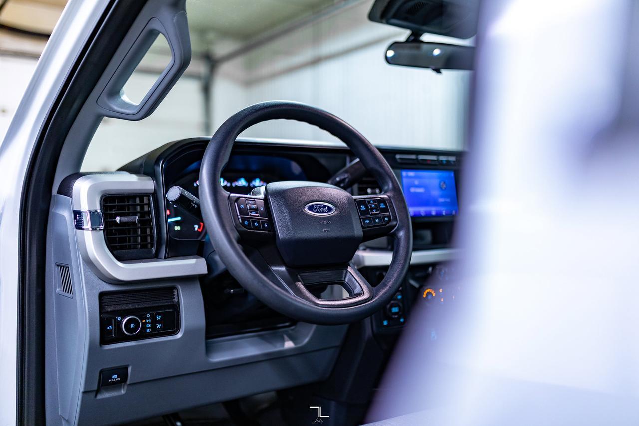 2024 Ford F-250 4x4 Reg Cab XL FX4 Longbox BCam Red Deer AB