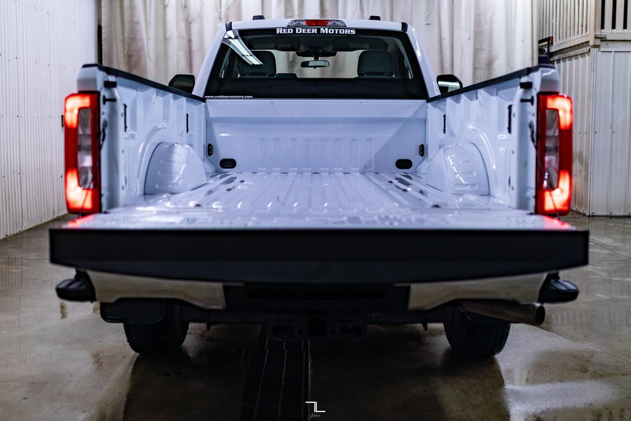 2024 Ford F-250 4x4 Reg Cab XL FX4 Longbox BCam Red Deer AB