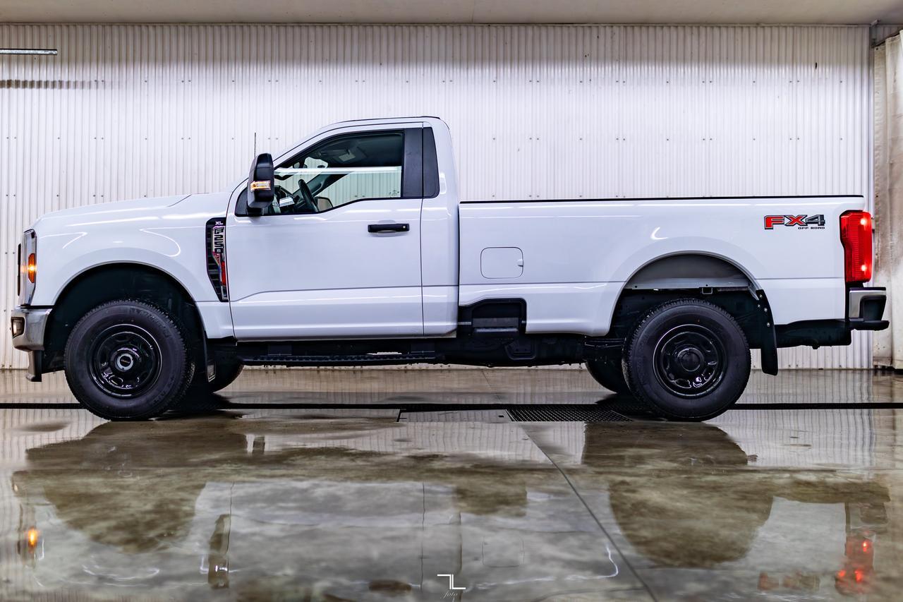 2024 Ford F-250 4x4 Reg Cab XL FX4 Longbox BCam Red Deer AB