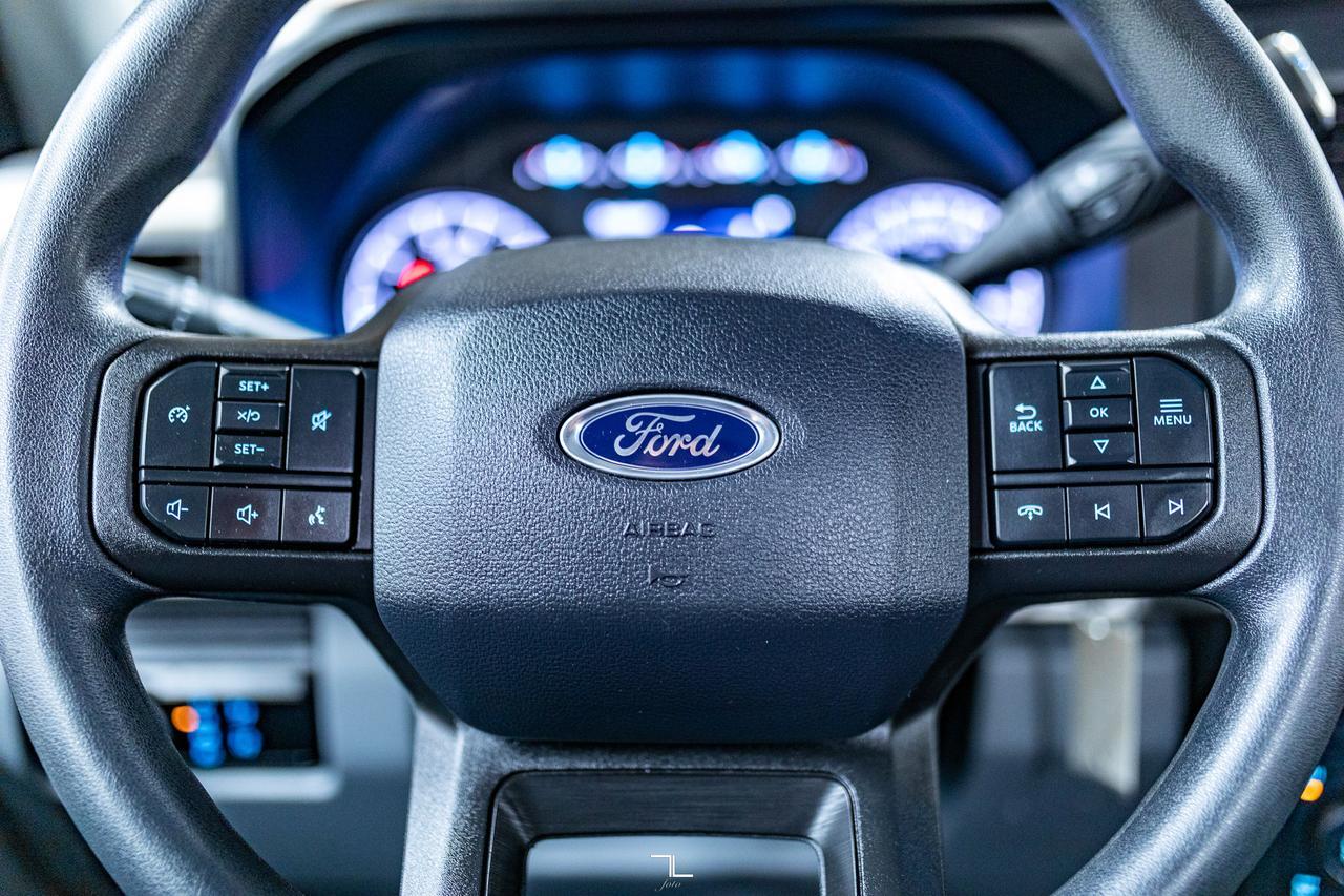 2024 Ford F-250 4x4 Reg Cab XL FX4 Longbox BCam Red Deer AB