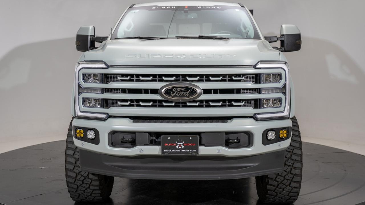 2024 Ford F-250 LARIAT ULTIMATE BLACK WIDOW Franklin TN
