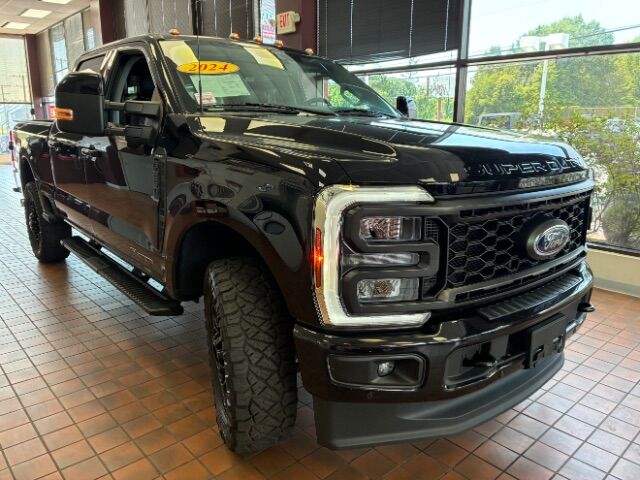 2024 Ford F-250 Lariat Medium Bed