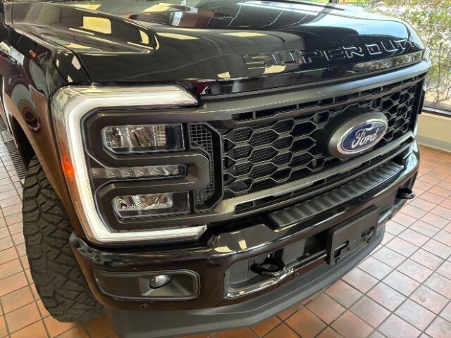 2024 Ford F-250 Lariat Medium Bed