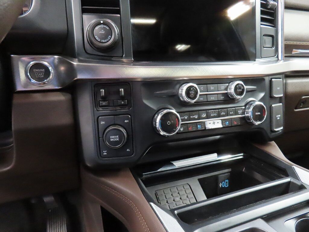 2024 Ford F-250 Super Duty 4x4 Crew Cab King Ranch Fond du Lac WI