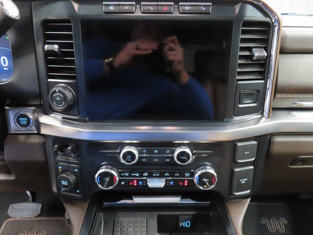 2024 Ford F-250 Super Duty 4x4 Crew Cab King Ranch Fond du Lac WI