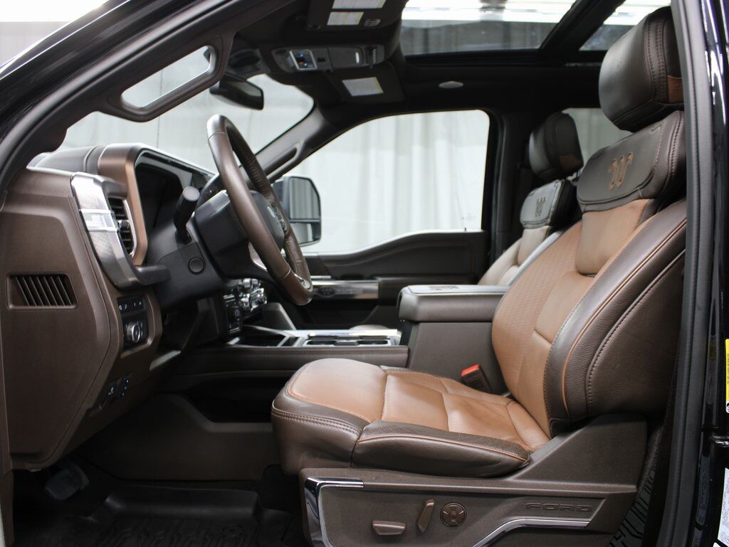 2024 Ford F-250 Super Duty 4x4 Crew Cab King Ranch Fond du Lac WI