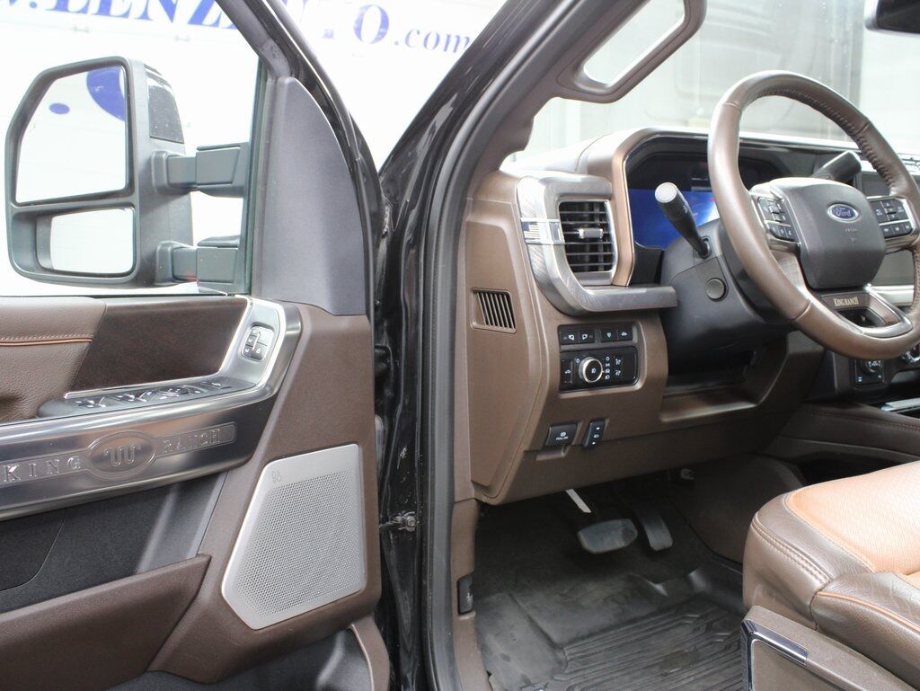 2024 Ford F-250 Super Duty 4x4 Crew Cab King Ranch Fond du Lac WI