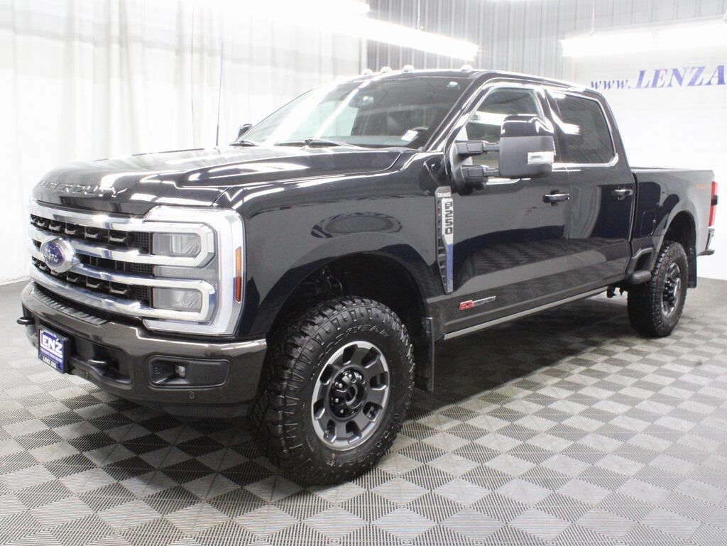 2024 Ford F-250 Super Duty 4x4 Crew Cab King Ranch Fond du Lac WI