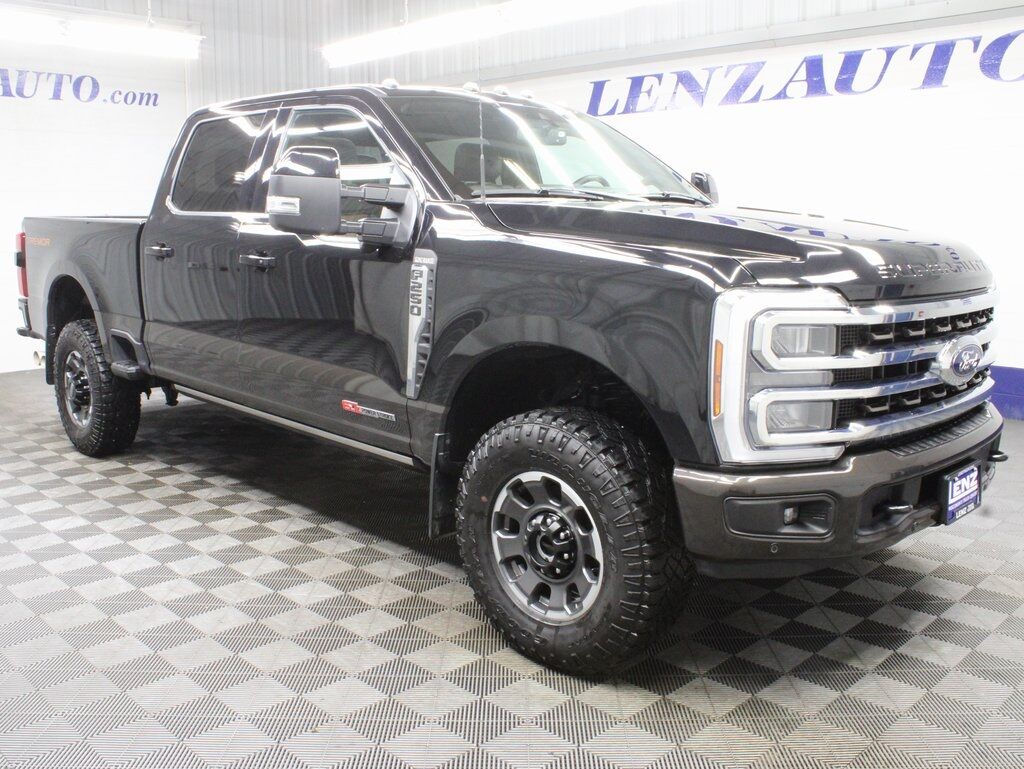 2024 Ford F-250 Super Duty 4x4 Crew Cab King Ranch Fond du Lac WI