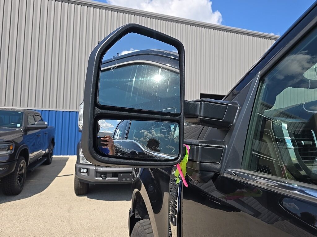 2024 Ford F-250 Super Duty 4x4 Crew Cab King Ranch Fond du Lac WI