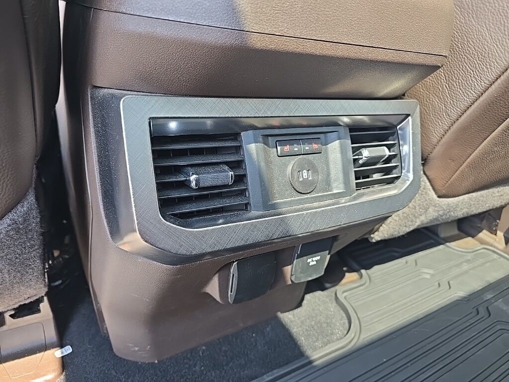 2024 Ford F-250 Super Duty 4x4 Crew Cab King Ranch Fond du Lac WI