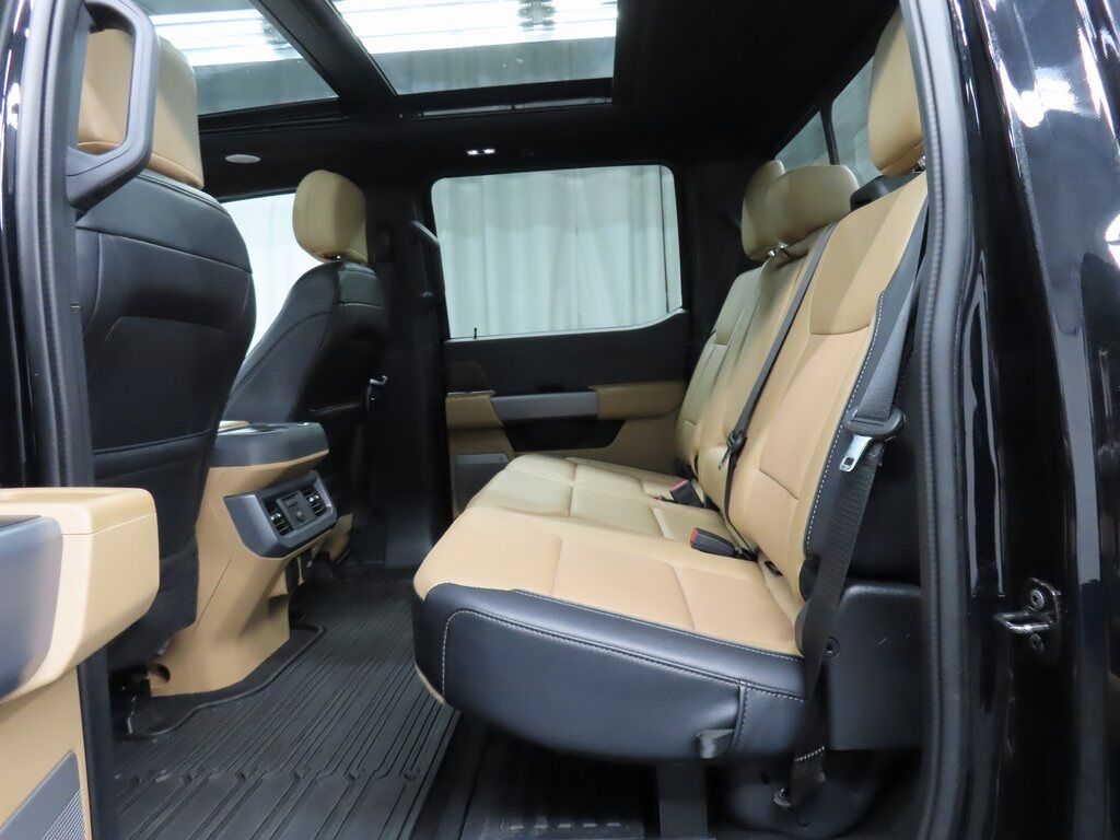 2024 Ford F-250 Super Duty 4x4 Crew Cab Lariat Fond du Lac WI