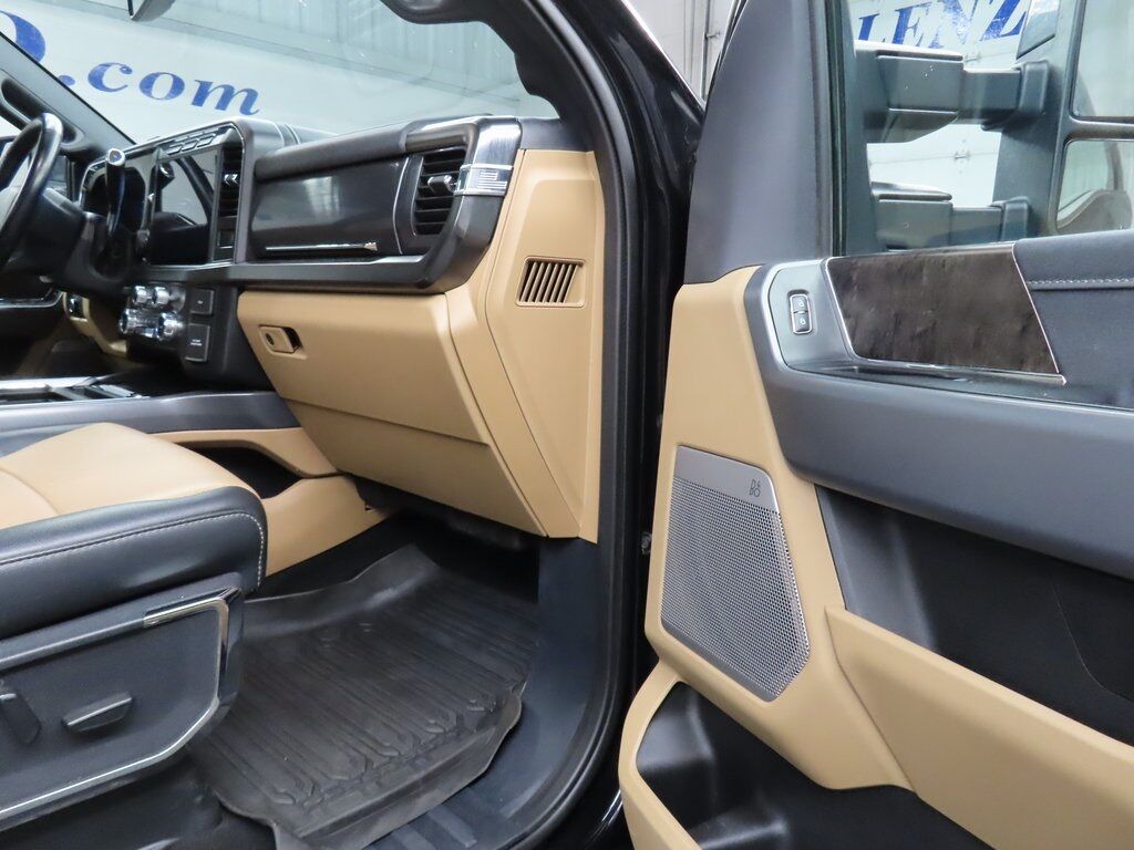 2024 Ford F-250 Super Duty 4x4 Crew Cab Lariat Fond du Lac WI