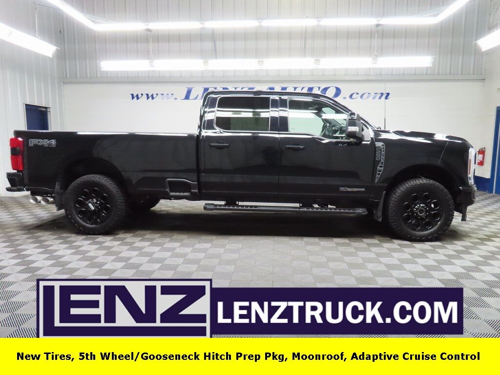 2024 Ford F-250 Super Duty 4x4 Crew Cab Lariat Fond du Lac WI