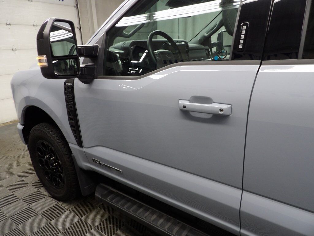 2024 Ford F-250 Super Duty 4x4 Crew Cab Lariat Fond du Lac WI